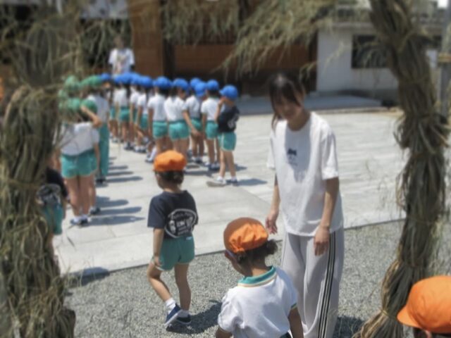 茅の輪くぐり